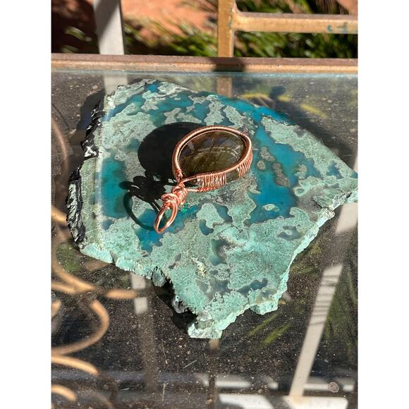 Artisan Purple Labradorite Pendant Copper - Picture 8 of 10